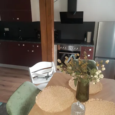 Apartman A 6 J 22 Michelangelo Netflix Fussgaengerzone