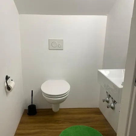 Apartman A 6 J 22 Michelangelo Netflix Fussgaengerzone *