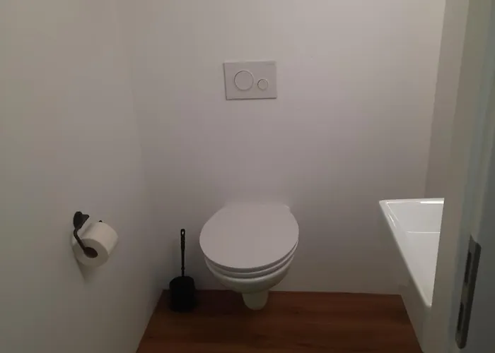 A 6 J 22 Michelangelo Netflix Fußgängerzone Eisenach